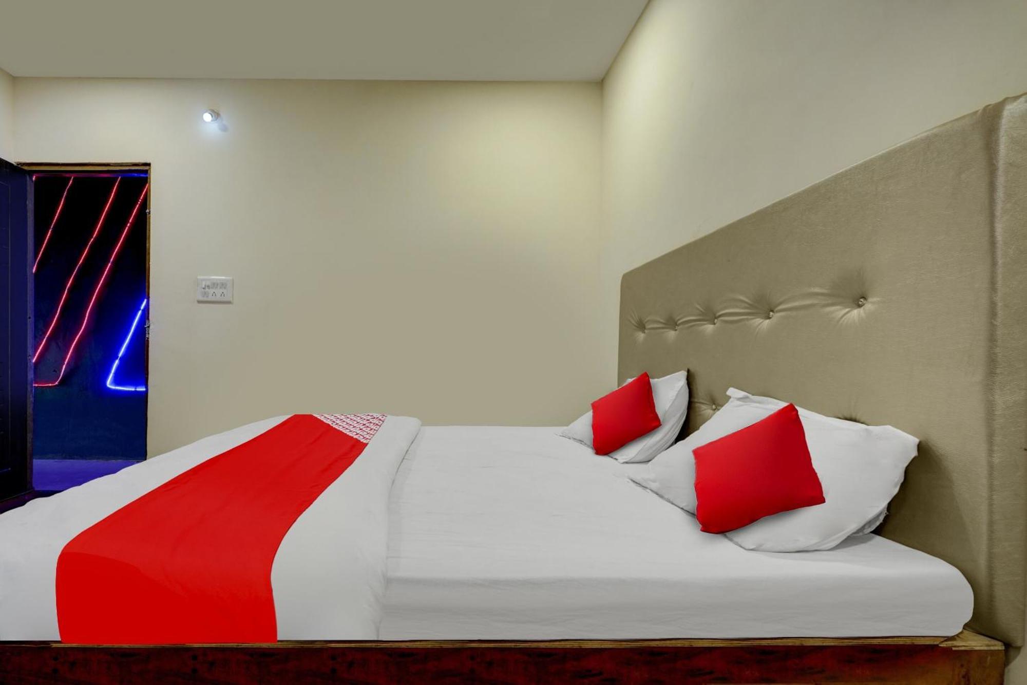 Oyo Flagship The Chirag Resort Bhandāra Kültér fotó